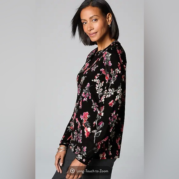 J Jill Floral Black and Pink Women's Top Velvet-Piped Top - Picture 4 of 17